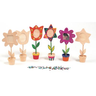 WOODEN FLOWER POT FRAMES X 12