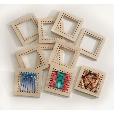 WOODEN WEAVING SQUARES