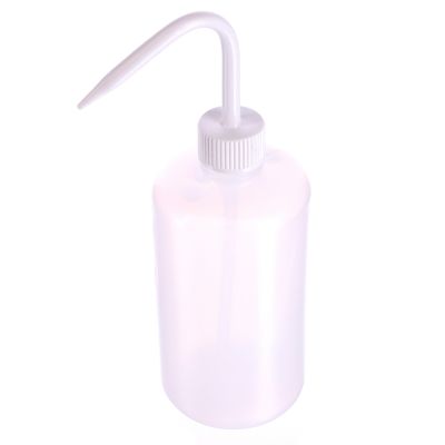 WASH BOTTLES WITH JET TIP - 500ML