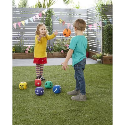 INFLATABLE DICE