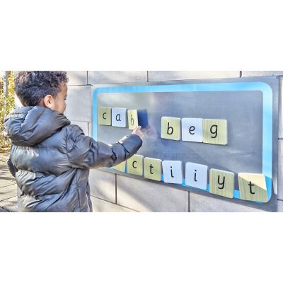 OUTDOOR MAGNETIC BOARD