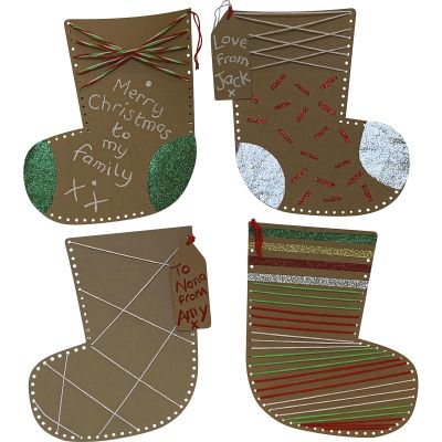 STITCH A STOCKING WITH GLITTER PAPER P30