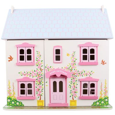 TRADITIONAL DOLLS HOUSE