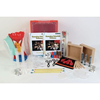 CHANGING MATERIALS MACRO SCIENCE KIT