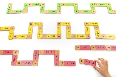 WOODEN MULTIPLICATION DOMINOES