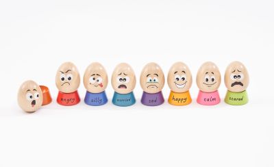 WOODEN EMOTION EGGS FSC