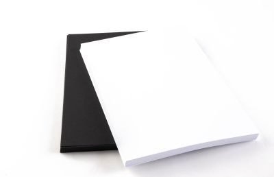 BLACK AND WHITE PAPER PACK OF 100