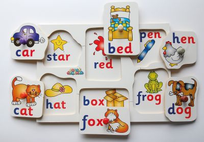 RHYMING PHONICS PUZZLE - SET 1