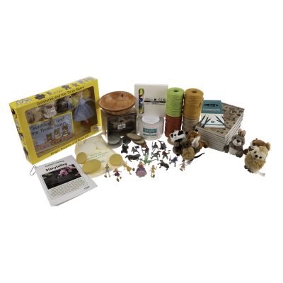 OUTDOOR LEARNING STORYTELLING KIT FROM H